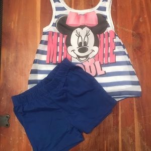 Minnie Mouse shorts outfit